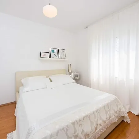 Fedora * דראמליי