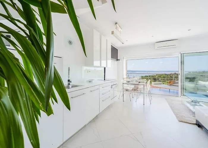 Fedora Apartment Dramalj